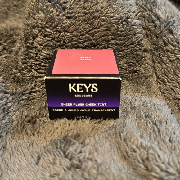 Keys Soulcare Sheer Flush Cheek Tint - Picture 4 of 4